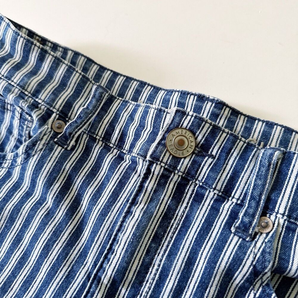 American Eagle 10 Hi-Rise Shortie Blue Stripe Denim Shorts Next Level Stretch - Picture 10 of 13